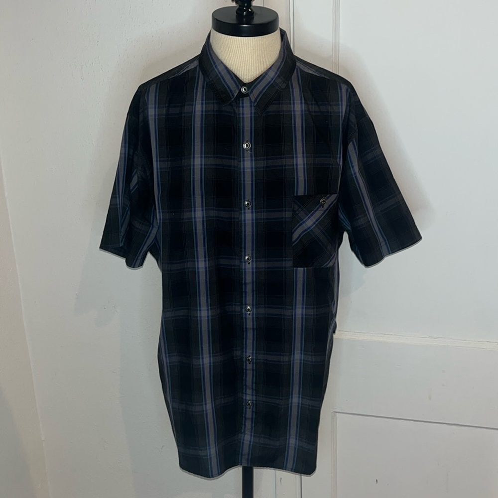 Tony Hawk plaid button up shirt